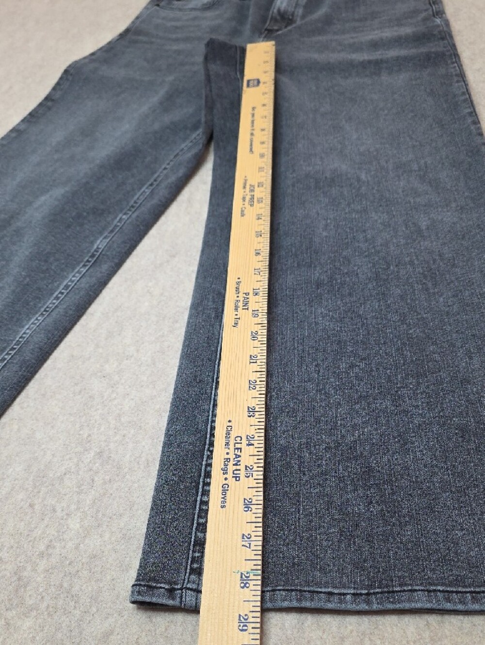 🖤 Quince Ultra-Soft High-Rise Wide Leg Jeans - Washed Black (Size 31) - Picture 11 of 16